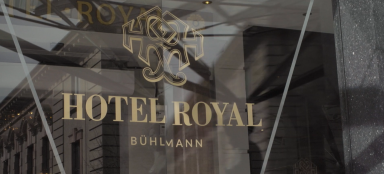 indgang til hotel royal